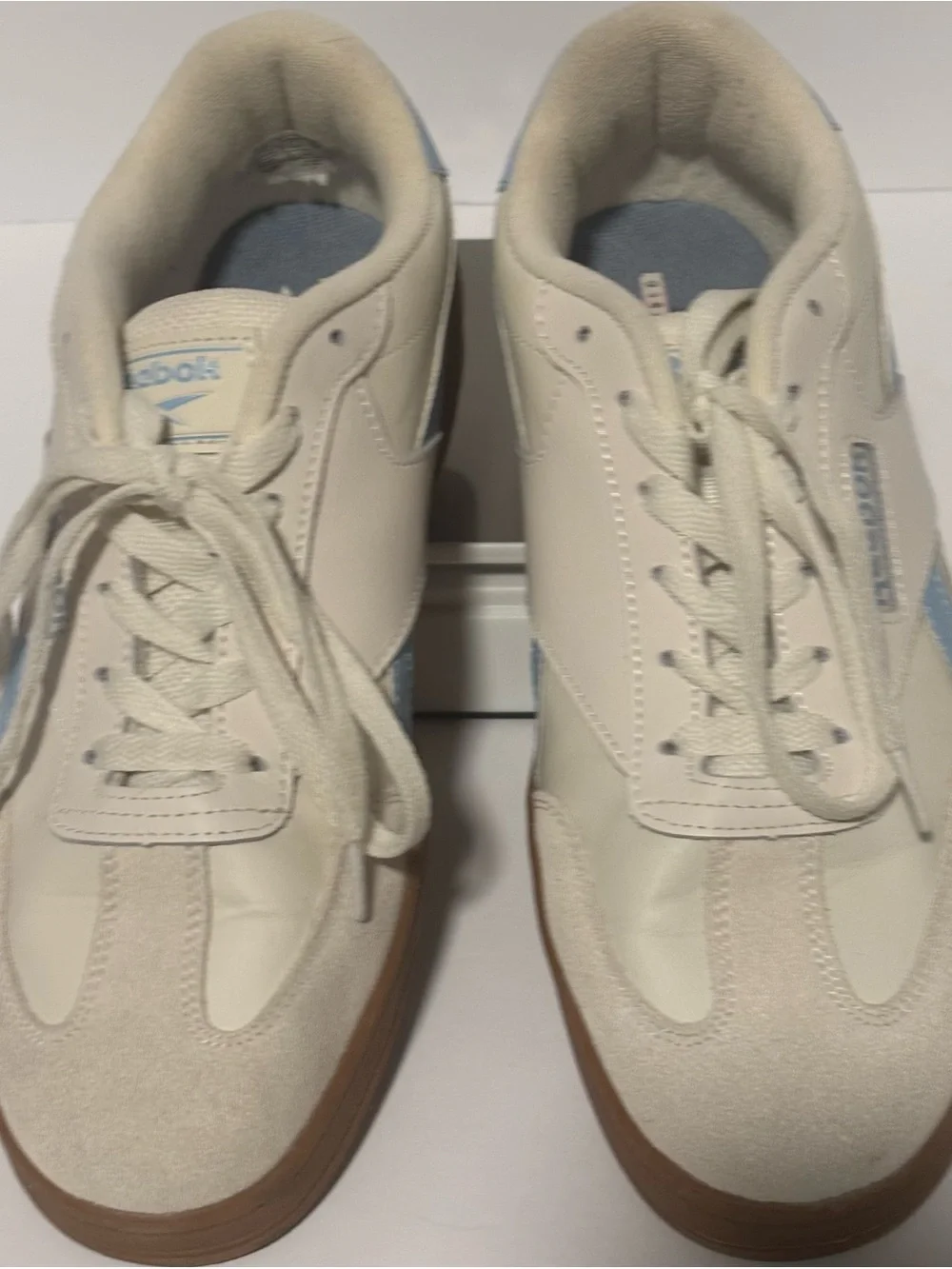 Reebok Cream and Light Blue Low-Top Sneakers with Gum Sole